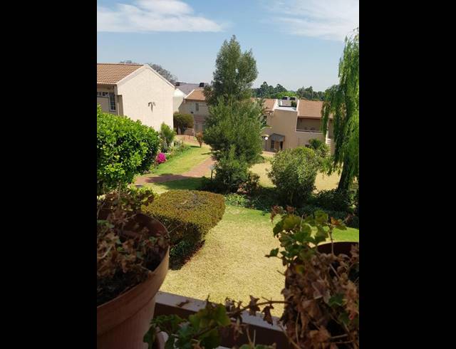 1 BEDROOM PROPERTY TO RENT IN BEDFORD PARK